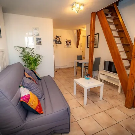 Appartement Cosy Centre Troyes - Parking - 4 Personnes *