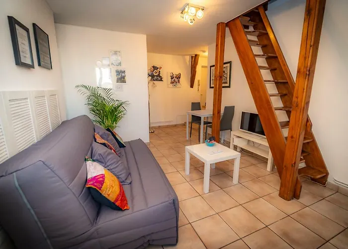 Appartement Cosy Centre Troyes - Parking - 4 Personnes *